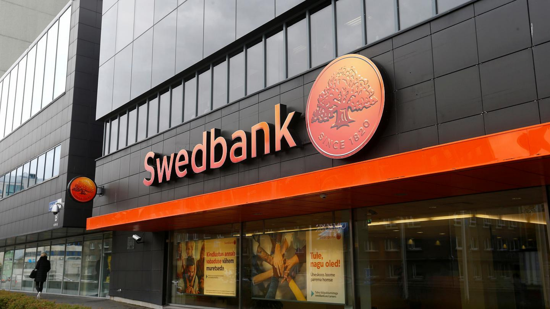 Swedbank ee. Swedbank. Шведский банк. Логотип Swedbank. Шведбанк Литва.