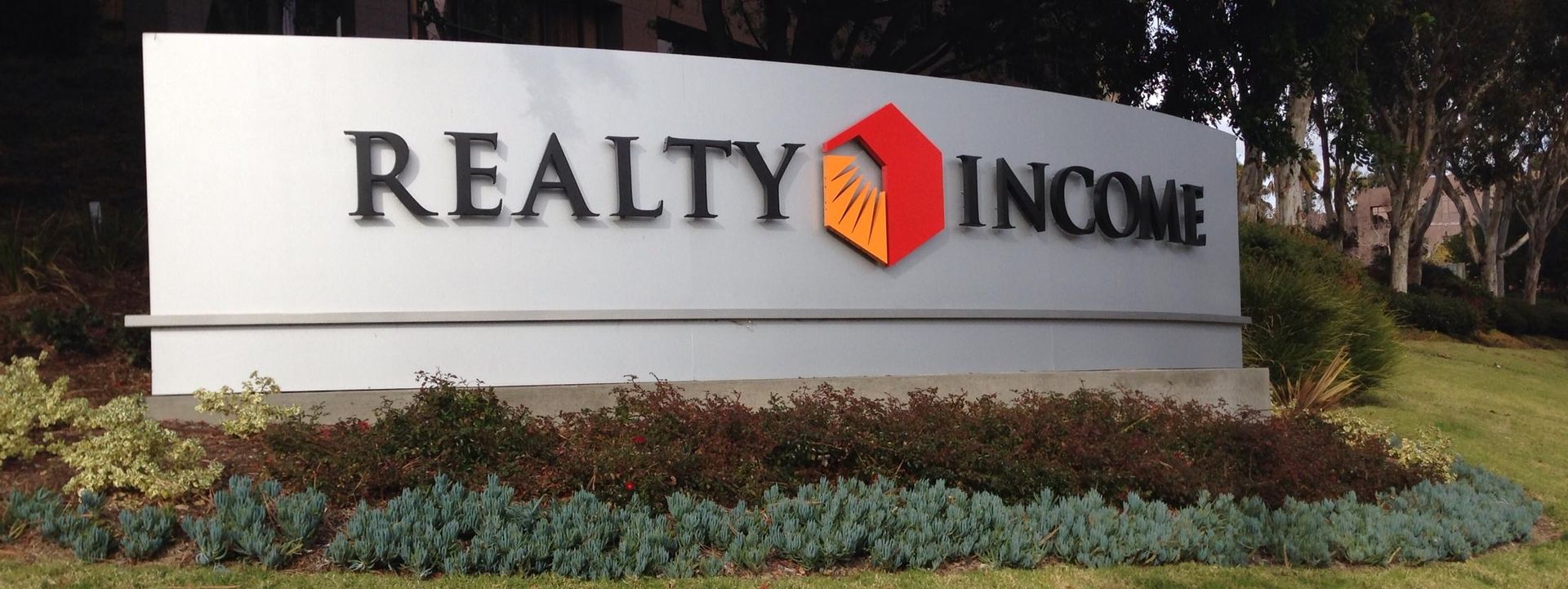 The Realty Income announced a quarterly dividend Realty Income from 3/14/23